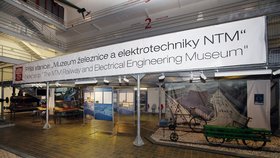 Muzeum železnice a elektrotechniky v Národním technickém muzeu.