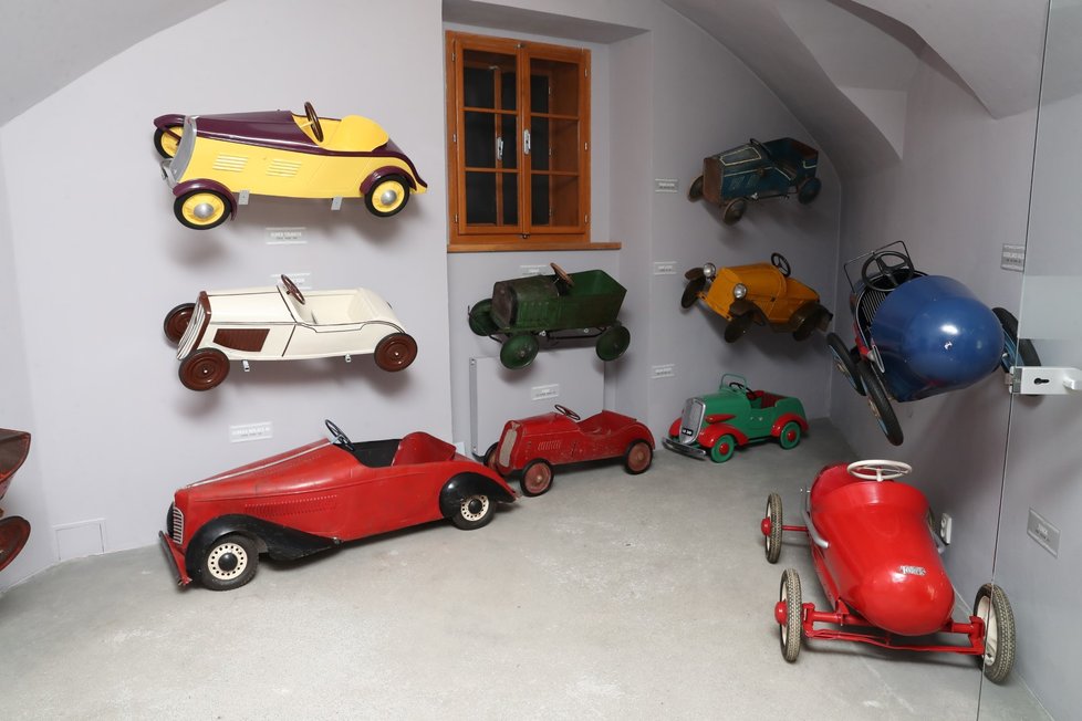 Muzeum šlapacích autíček Pedal Planet na Malé Straně. (1. června 2021)