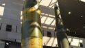 Sovětská raketa SS-20 a americká raketa Pershing