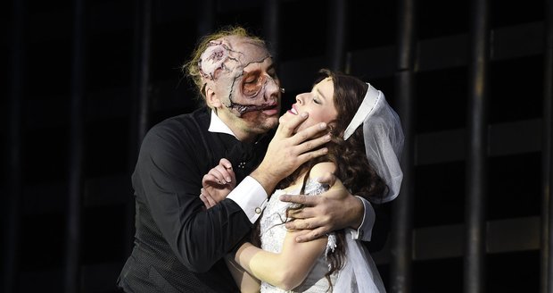 Marian Vojtko a Michaela Gemrotová se těžce loučili s muzikálem Fantom opery.