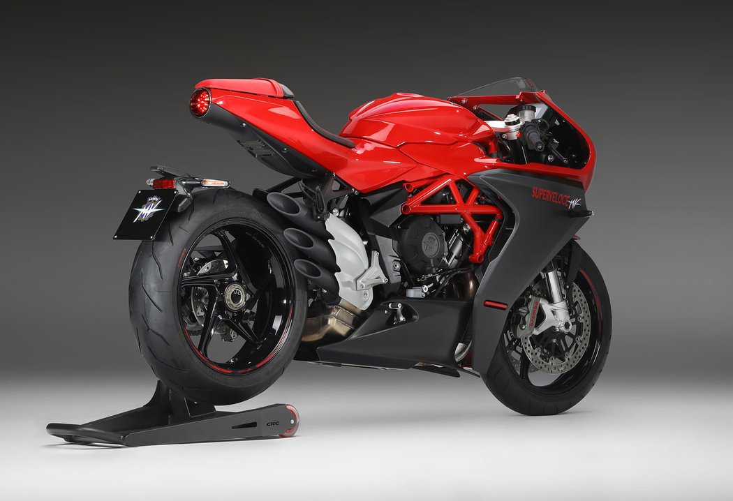 MV Agusta Superveloce 800