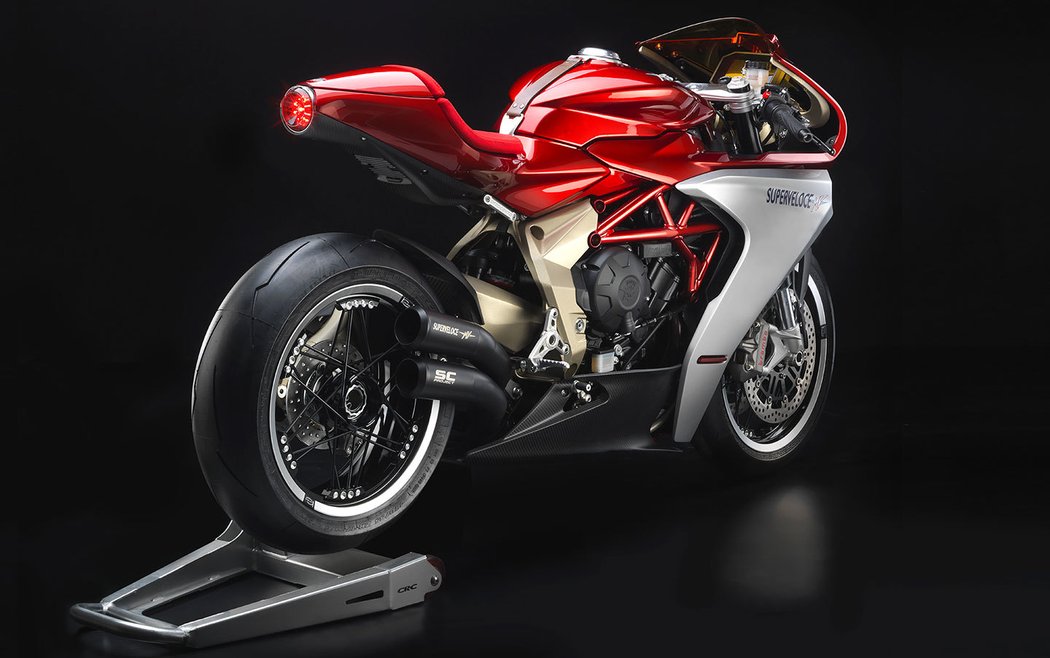 MV Agusta Superveloce 800