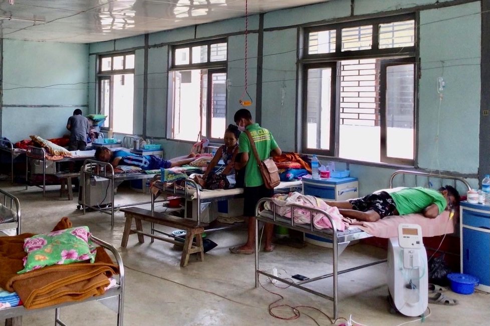 Nemocnice pro pacienty nakažené koronavirem v Myanmaru