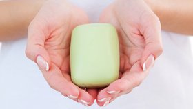 Tuhé mýdlo nezatracujte. 7 tipů, jak ho v domácnosti skvěle zužitkujete