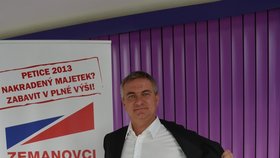 Kanclér Vratislav Mynář vyrazil do volebního boje oháknutý za víc než 15 tisíc