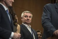 Snažil se Mynář ovlivnit soudy? Opozice chce řešit jednání Hradu, KSČM i SPD nevidí důvod