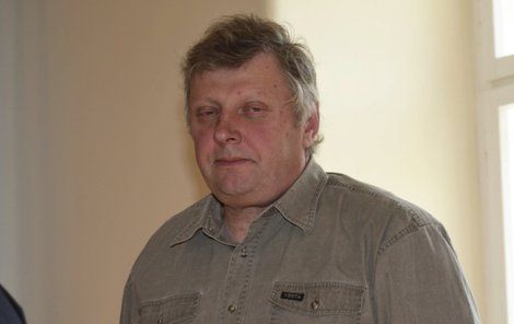 Myslivec Miroslav J. (62). 