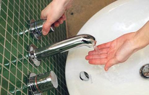 Dokážete si správně umýt ruce?