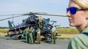 Na bývalém vojenském letišti v Hradci Králové se připravovala 2. září letecká přehlídka CIAF 2016, která se koná o víkendu. Na snímku je vrtulník Mi-24/35 Hind z 22. základny vrtulníkového letectva Sedlec.