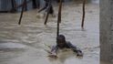 Na Haiti bouře vyvolala povodně...