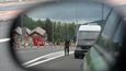 Na hraničním přechodu v Náchodě-Bělovsi začali od 4. června polští celníci v souvislosti s nadcházejícím mistrovstvím Evropy ve fotbale provádět namátkové kontroly řidičů.