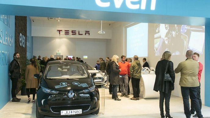 Na Islandu se otevřel první obchod s elektromobily.