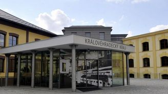 Chybí etický kodex i pravidla nakládání s majetkem. Nejméně transparentní je Královéhradecký kraj