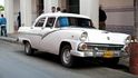 Na Kubě jezdí dodnes vozy z 50. let.