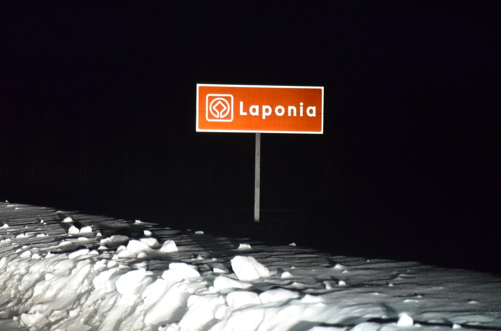 Na sněžných skútrech v Laponsku
