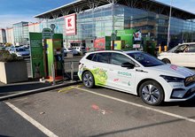 Jak rychle nabíjet několik elektromobilů současně? Američané vědí, jak na to