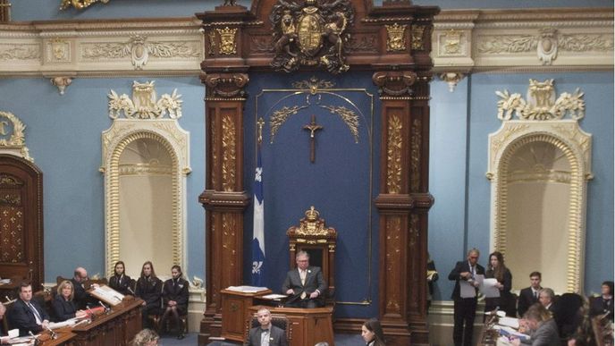 Krucifix nad řečnickým pultem visí v Québecu od roku 1936