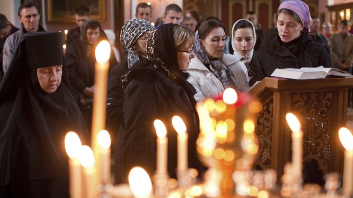 Ruský zákon z roku 2013 zakazuje zraňovat "náboženské cítění" ruských občanů. Třeba tím, že v internetové diskusi tvrdíte, že Bůh neexistuje (ilustrační foto)