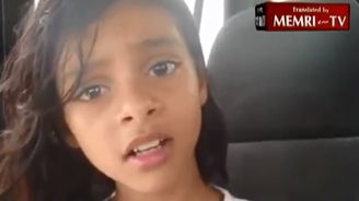 Jedenáctiletou dívku chtěli rodiče provdat za staršího muže: Vezme si mě a já se zabiju, říká na videu