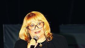 Naďa Urbánková na charitativním koncertu v Náchodě