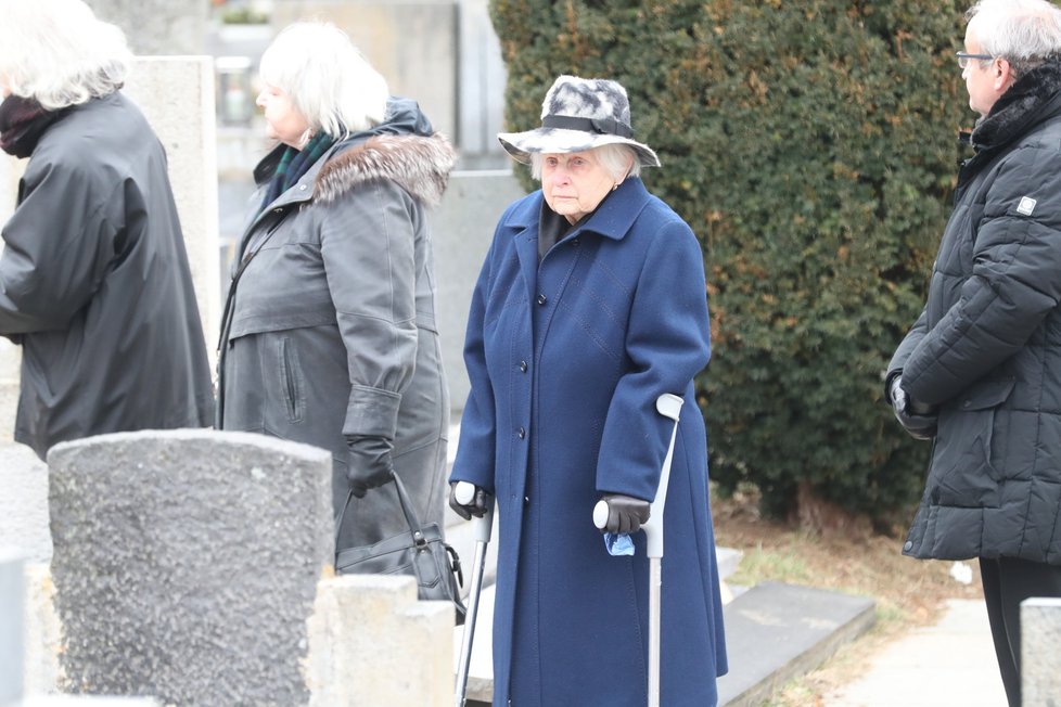 Pohřeb Nadi Urbánkové - sestra Nadi Drahoslava