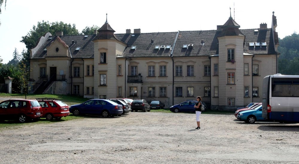 Želivský klášter s kostelem Narození Panny Marie.