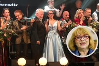 Vzpomínkový koncert na Naďu Urbánkovou (†83): Voříšek štěkal, dcera brečela... a pohublý David stěhoval klavír!