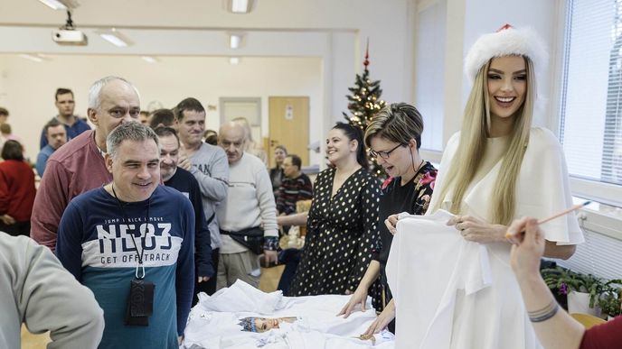 Nadační fond Krystyny Pyszkové posiluje finanční gramotnost v Česku: chystá aplikaci Money Monsters Nadační fond Krystyny Pyszkové posiluje finanční gramotnost v Česku: chystá aplikaci Money Monsters