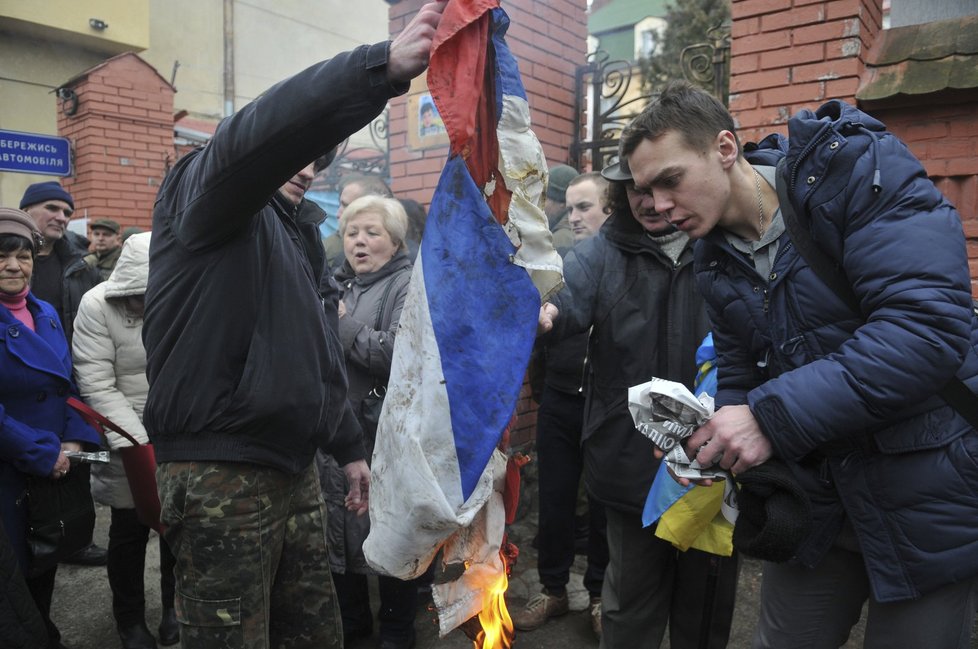 Protesty proti věznění Savčenkové v ukrajinském Lvově