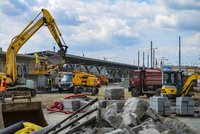 Nový přestupní uzel za 122 milionů: U Hlavního nádraží v Plzni vzniká i autobusový terminál