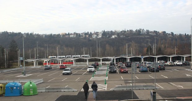 Braník station.