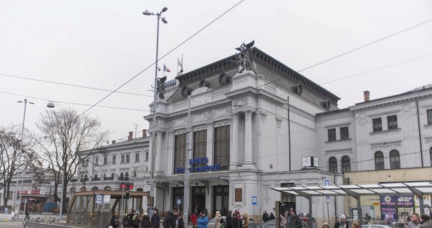 Hlavní nádraží v Brně se má podle radních posunout o několik set metrů dál.