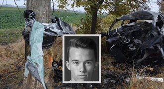 Tragédie ve slovenském fotbale: Reprezentant (†18) zemřel, auto shořelo!