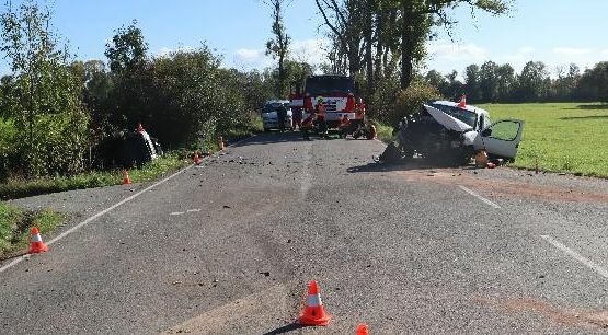 Vážná nehoda u Nahořan si vyžádala sedm zraněných.