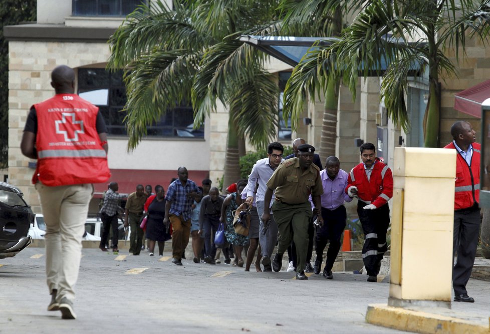 Na luxusní hotel v keňském Nairobi zaútočili teroristé z hnutí Šabáb