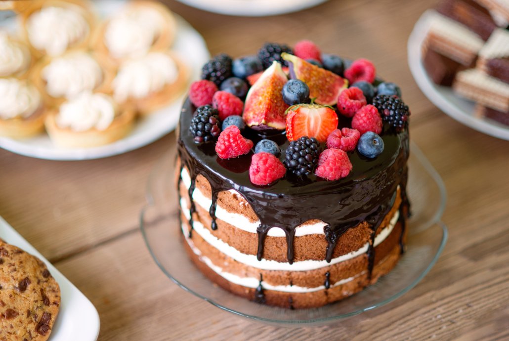 naked cake