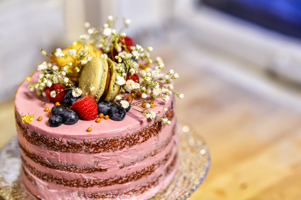 naked cake