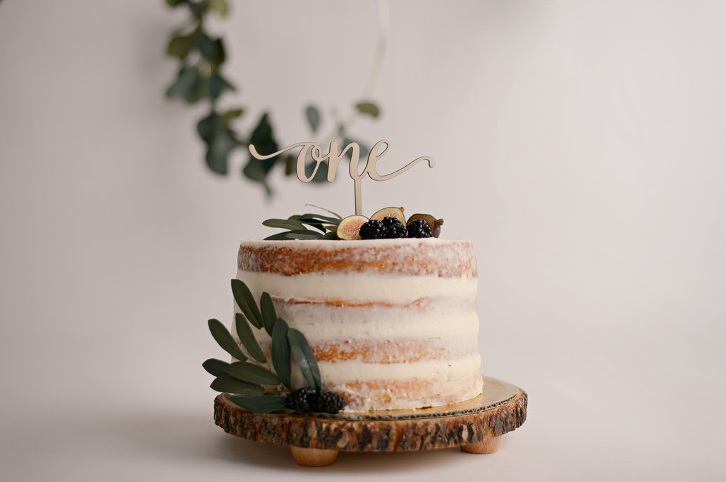 naked cake