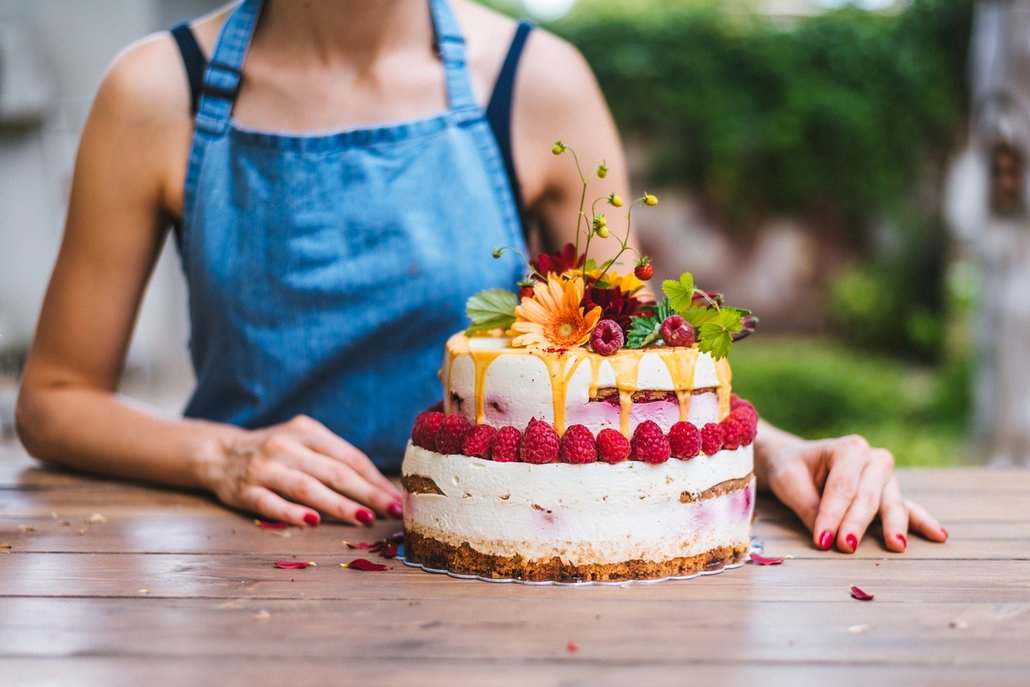 naked cake