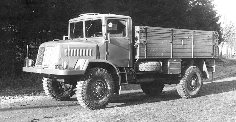 Tatra T 111