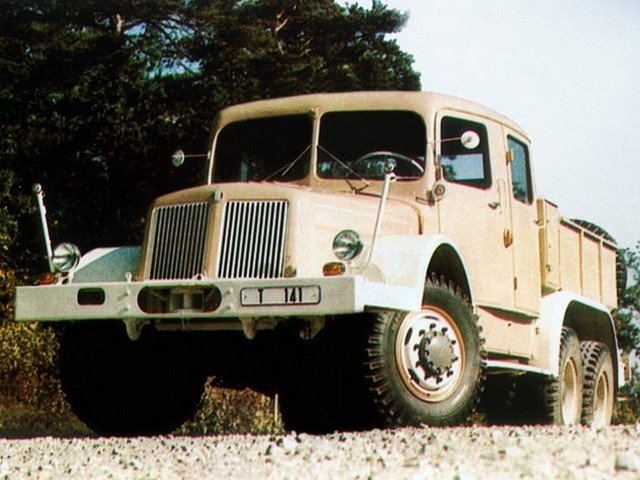 Tatra T 111