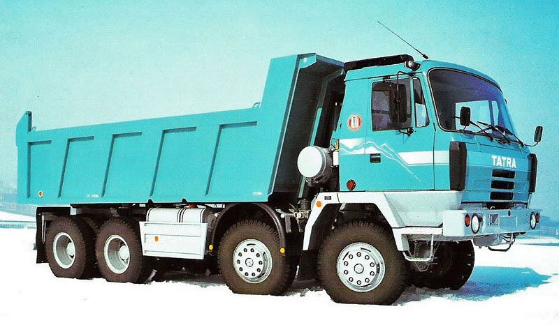 Tatra T 815