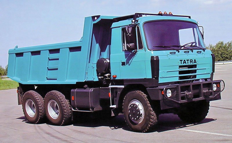 Tatra T 815