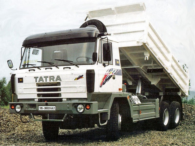 Tatra T 815