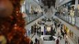 Na výdaje spojené s Vánoci si letos hodlá půjčit 13 procent Čechů
