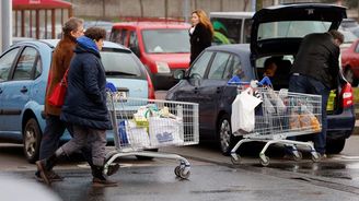 Analýza: Kupní síla Čechů vzrostla za 30 let o dvě třetiny