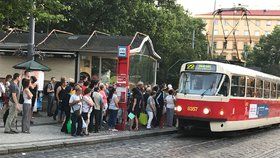 Mezi náměstím Míru a Florou nepojedou o víkendu tramvaje.