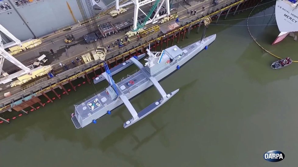 Námořní drony USA: Odhalí nepřátelské ponorky.