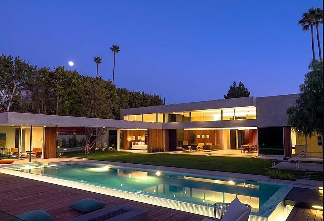 Naomi Ósakaová má v Beverly Hills luxusní vilu.