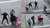 Senior hrdina: Útočníka na náměstí v Jevíčku zbil holí, uchránil tak mladou ženu